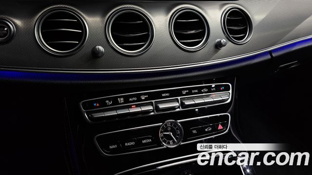 Mercedes-Benz E-Class E300 Avantgarde