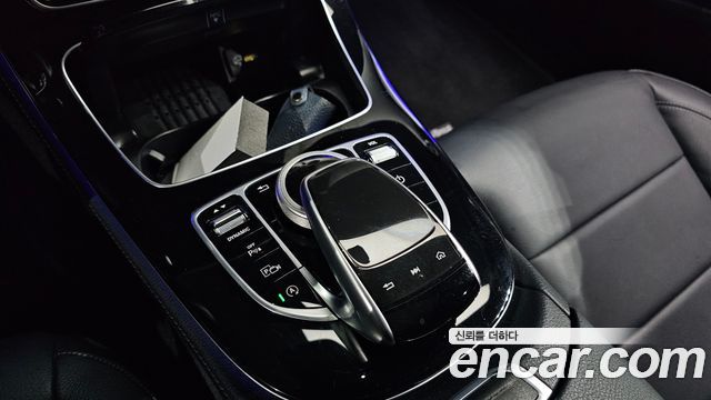Mercedes-Benz E-Class E300 Avantgarde
