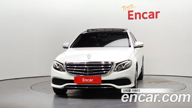 Mercedes-Benz E-Class E450 4MATIC Exclusive