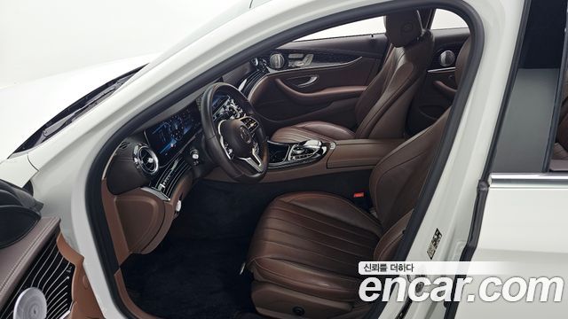 Mercedes-Benz E-Class E450 4MATIC Exclusive