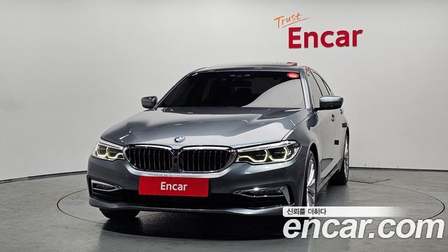 BMW 5-Series 530i xDrive Luxury Plus