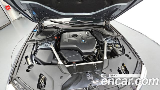 BMW 5-Series 530i xDrive Luxury Plus