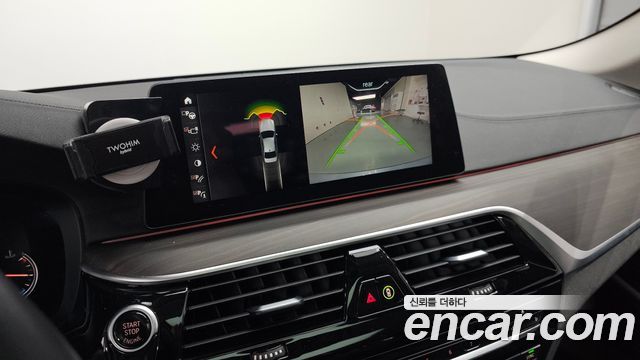 BMW 5-Series 530i xDrive Luxury Plus