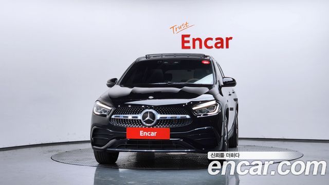 Mercedes-Benz GLA-Class GLA250 4MATIC