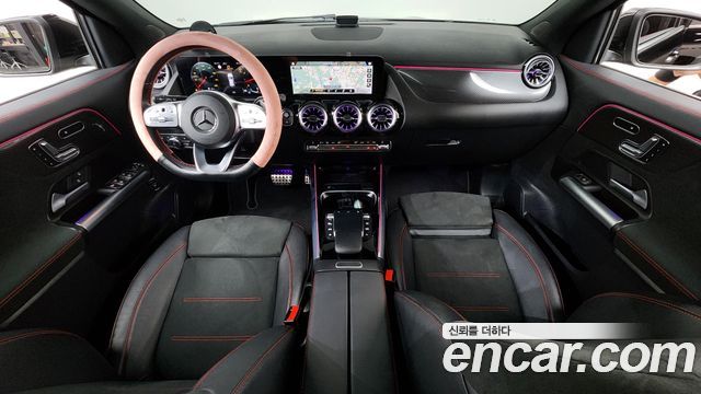 Mercedes-Benz GLA-Class GLA250 4MATIC