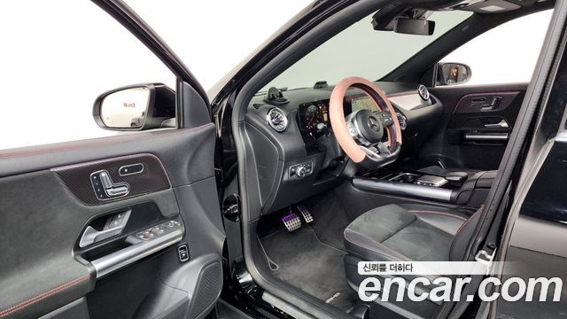 Mercedes-Benz GLA-Class GLA250 4MATIC