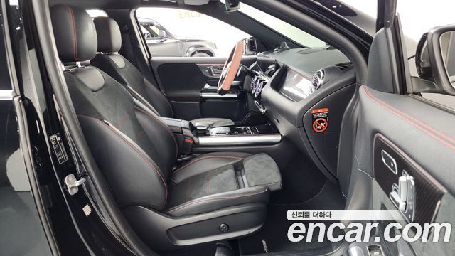 Mercedes-Benz GLA-Class GLA250 4MATIC