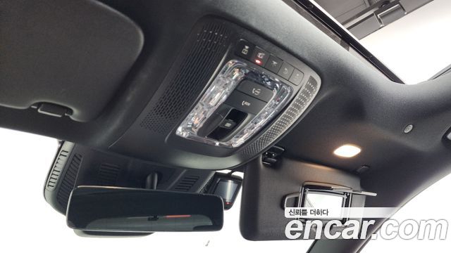 Mercedes-Benz GLA-Class GLA250 4MATIC