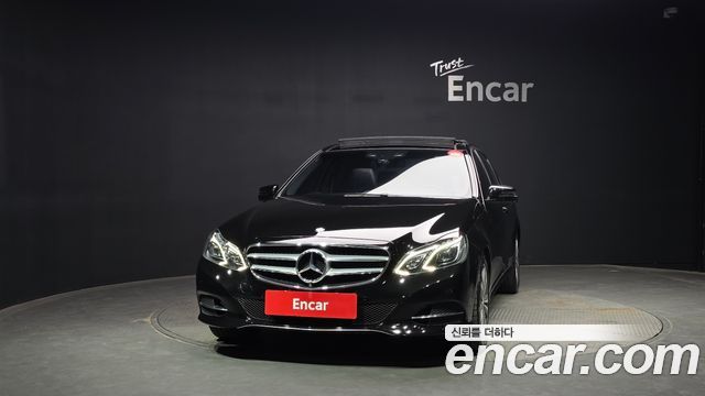 Mercedes-Benz E-Class E300 4MATIC Avantgarde