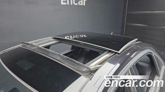 Mercedes-Benz E-Class E300 4MATIC Avantgarde