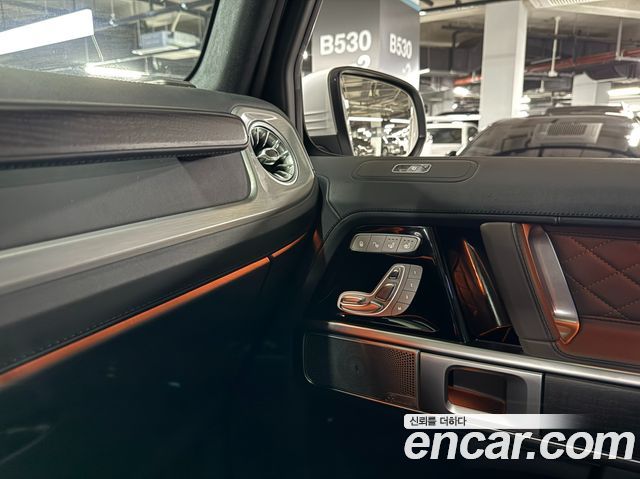 Mercedes-Benz G-Class AMG G63 Manufaktur