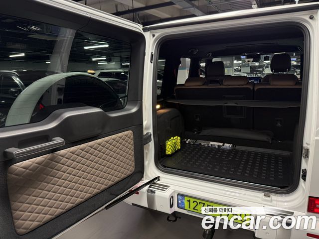 Mercedes-Benz G-Class AMG G63 Manufaktur
