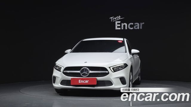 Mercedes-Benz A-Class A220 Hatchback