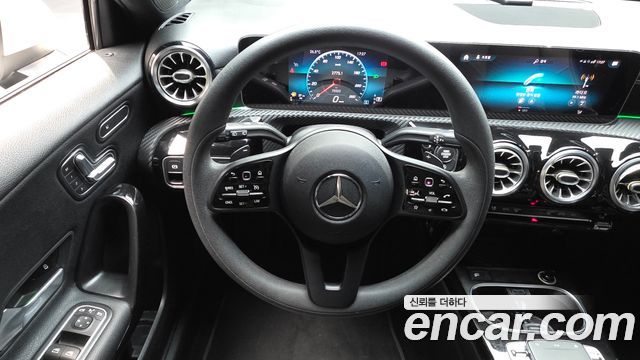 Mercedes-Benz A-Class A220 Hatchback