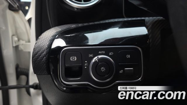 Mercedes-Benz A-Class A220 Hatchback