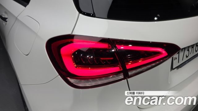 Mercedes-Benz A-Class A220 Hatchback