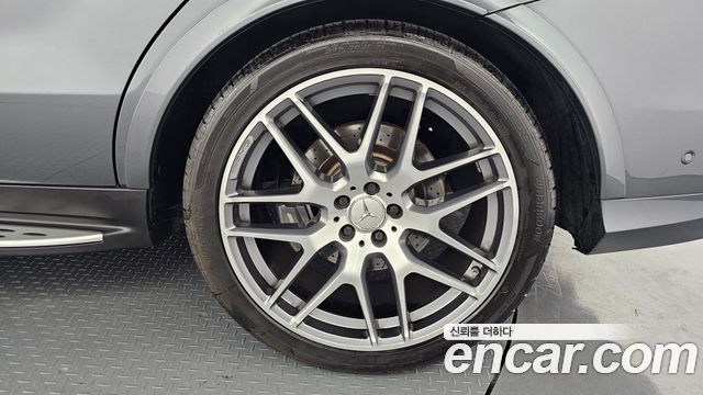 Mercedes-Benz GLE-Class AMG GLE63 4MATIC
