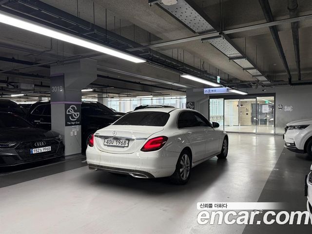 Mercedes-Benz C-Class C220 d Avantgarde