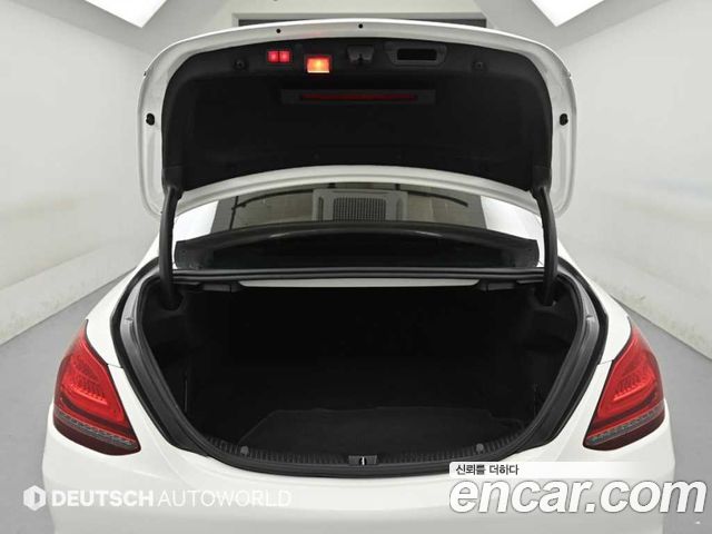 Mercedes-Benz C-Class C220 d Avantgarde