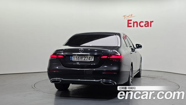 Mercedes-Benz E-Class E350 4MATIC Avantgarde