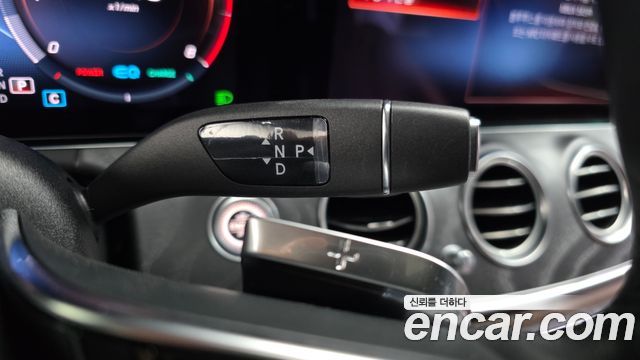 Mercedes-Benz E-Class E350 4MATIC Avantgarde