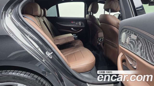 Mercedes-Benz E-Class E350 4MATIC Avantgarde