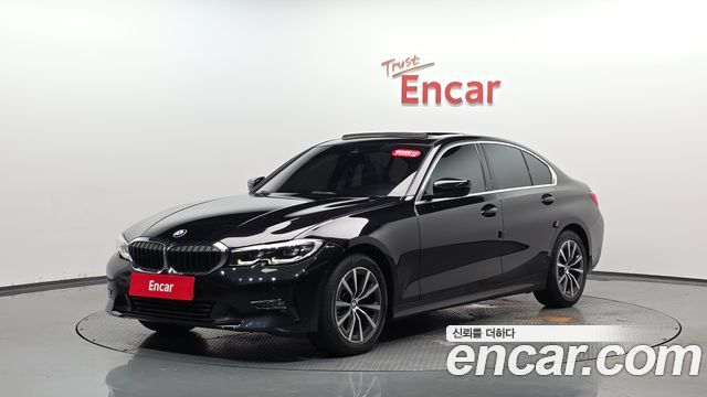 BMW 3-Series 320i