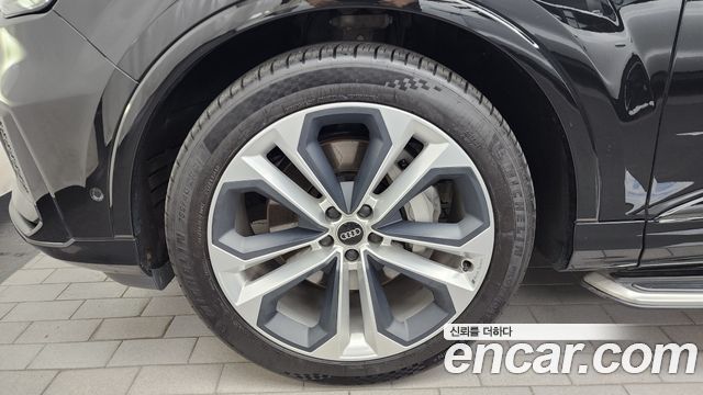 Audi Q7 55 TFSI Quattro Premium