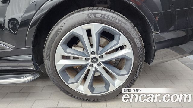 Audi Q7 55 TFSI Quattro Premium