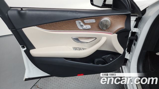 Mercedes-Benz E-Class E250 Exclusive