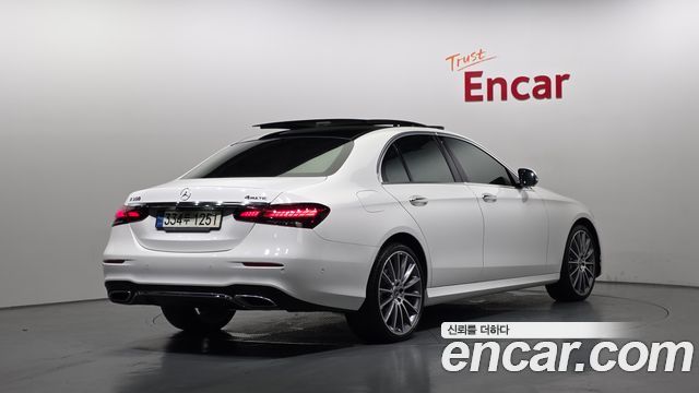 Mercedes-Benz E-Class E350 4MATIC AMG Line