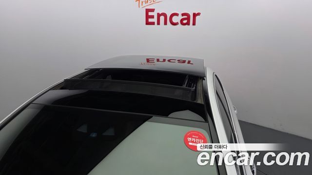 Mercedes-Benz E-Class E350 4MATIC AMG Line