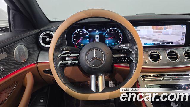 Mercedes-Benz E-Class E350 4MATIC AMG Line