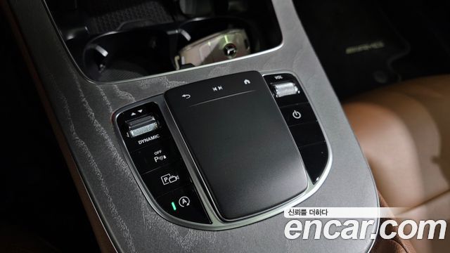 Mercedes-Benz E-Class E350 4MATIC AMG Line