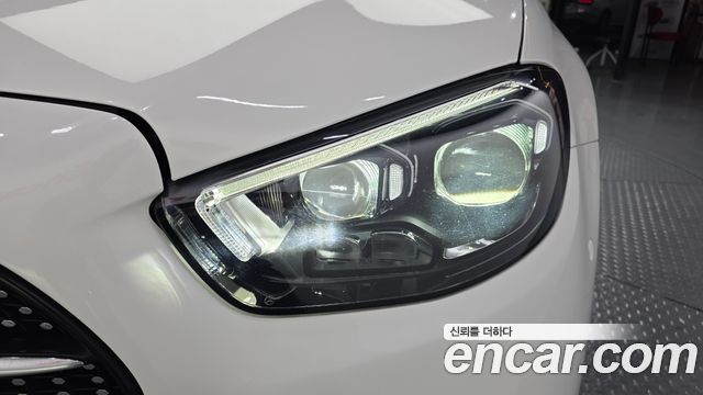 Mercedes-Benz E-Class E350 4MATIC AMG Line
