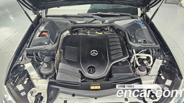 Mercedes-Benz E-Class E450 4MATIC Exclusive