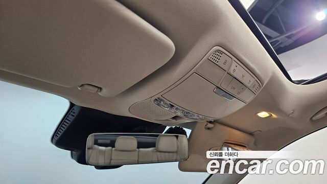 Mercedes-Benz E-Class E450 4MATIC Exclusive