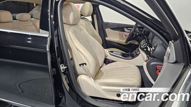 Mercedes-Benz E-Class E450 4MATIC Exclusive