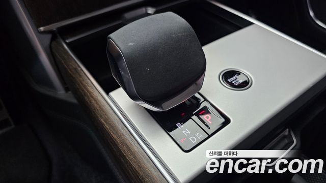 Land Rover Range Rover P530 Autobiography