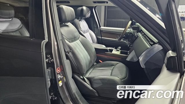 Land Rover Range Rover P530 Autobiography