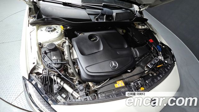 Mercedes-Benz A-Class A200