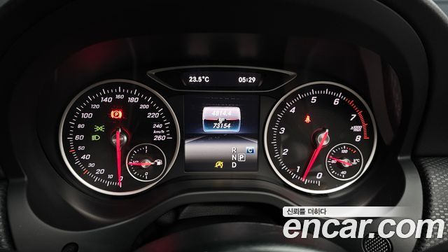 Mercedes-Benz A-Class A200