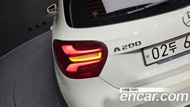 Mercedes-Benz A-Class A200