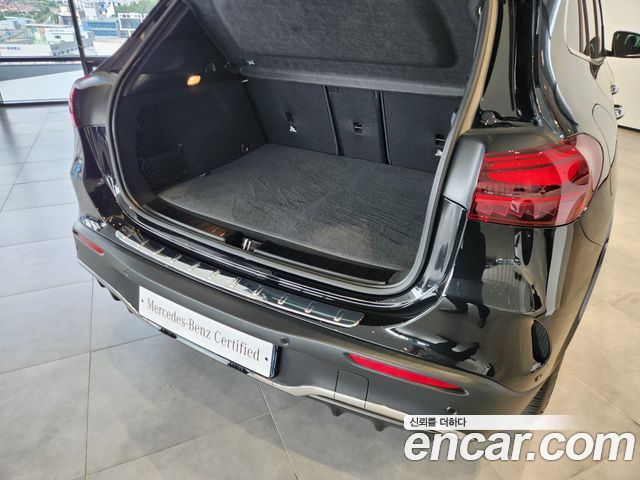 Mercedes-Benz EQA EQA250 AMG Line