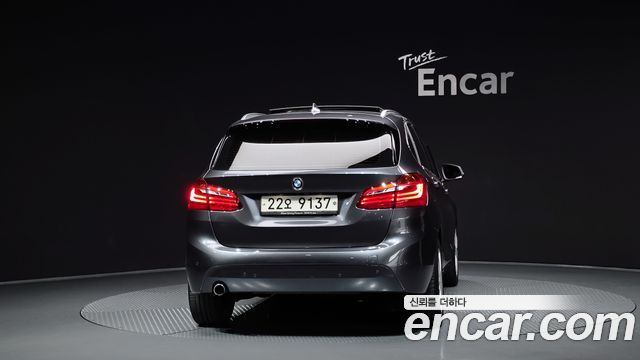 BMW 2-Series Joy