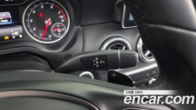 Mercedes-Benz A-Class A200