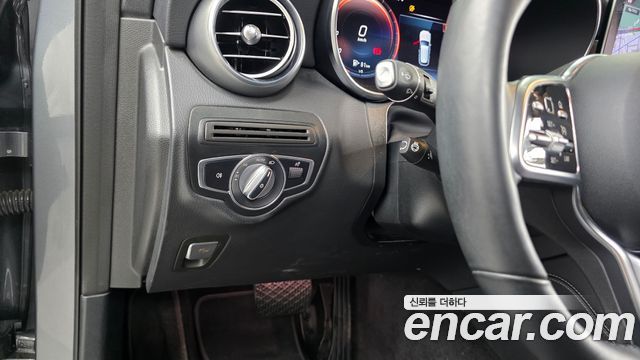 Mercedes-Benz GLC-Class GLC300 4MATIC