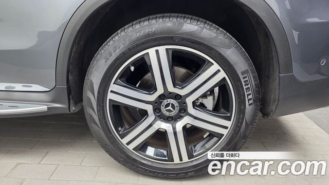 Mercedes-Benz GLC-Class GLC300 4MATIC