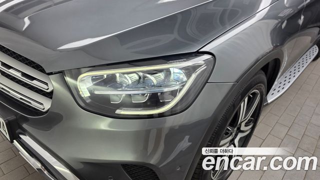 Mercedes-Benz GLC-Class GLC300 4MATIC