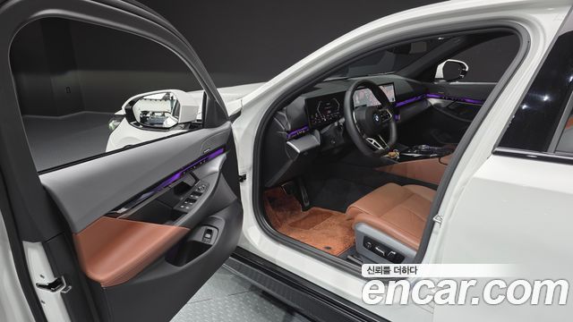 BMW 5-Series 530i xDrive M Sport